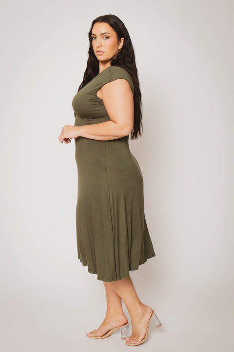 Plus Size Classic Curve Midi - Olive